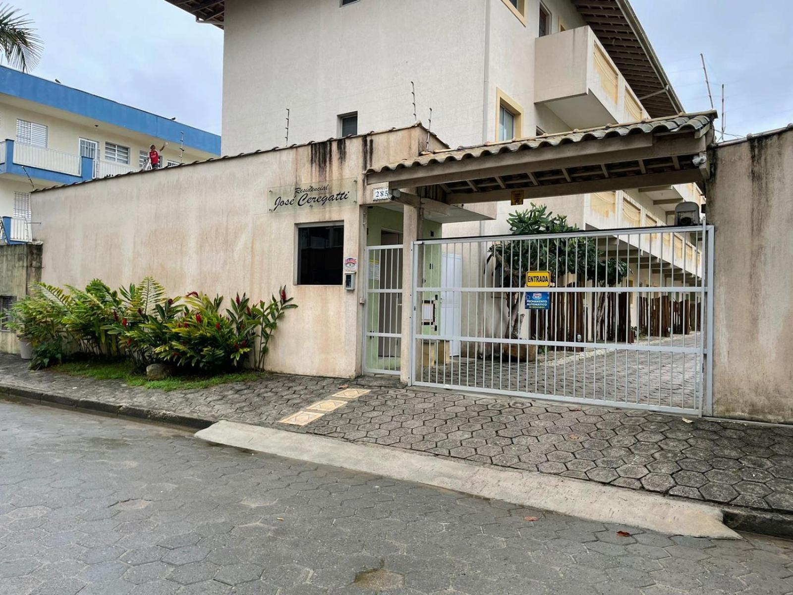 Apartamento Em Itagua
